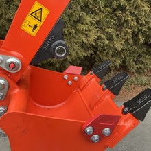 Bagr, minibagr CR10OH mimoosé kopání, excavator